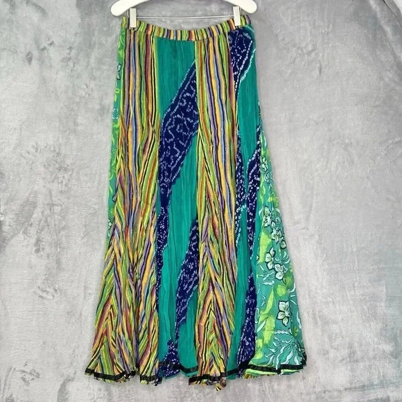 SOFT‎ SURROUNDINGS Bohemian Embellished Multi Print Art To Wear Sz S Full Gypsy - Picture 11 of 16